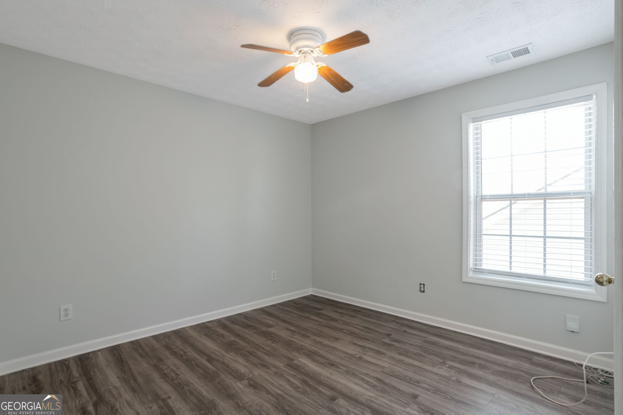 290 Clairidge Drive Property Photo 19