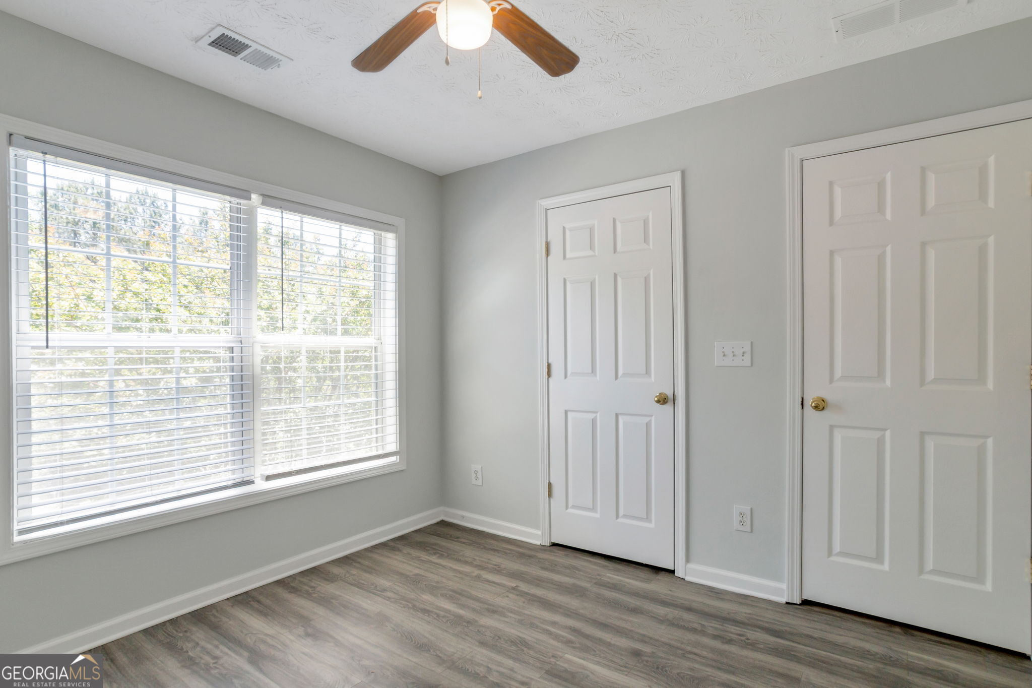 290 Clairidge Drive Property Photo 22