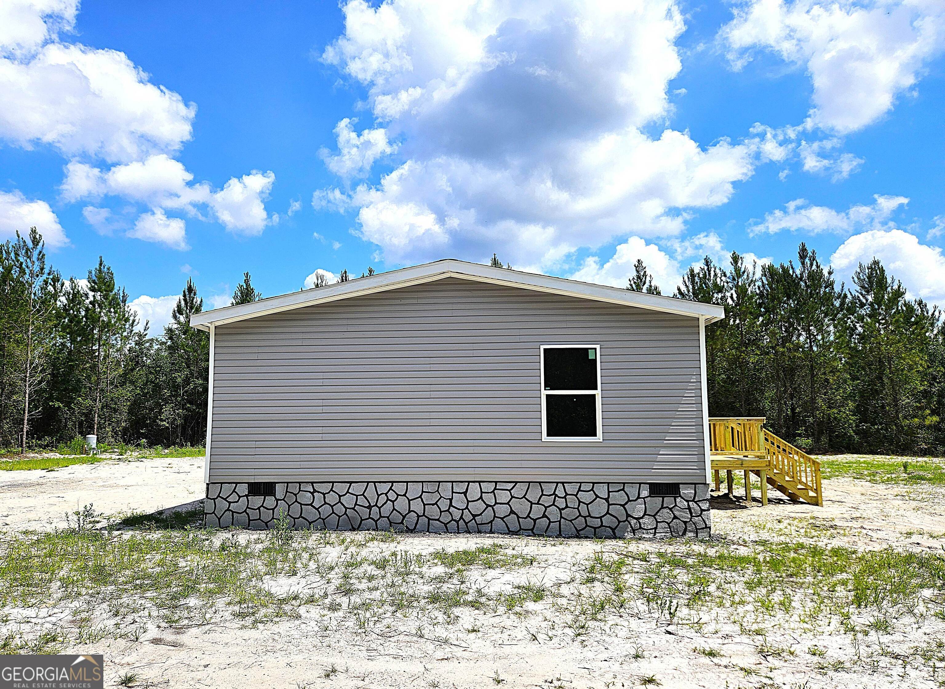 1000 Boots Harrison Road Property Photo 12