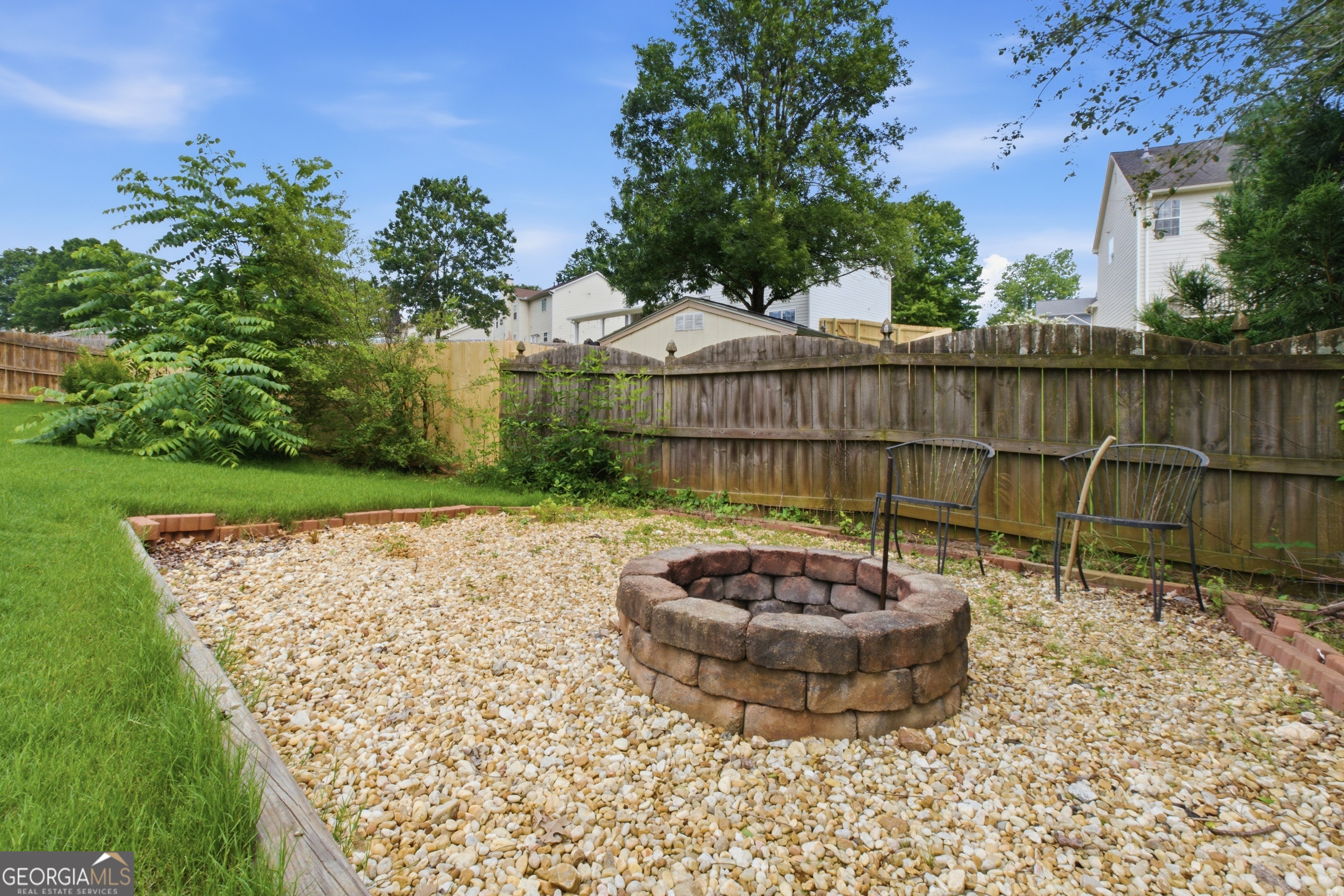 1060 Forest Creek Drive Property Photo 5