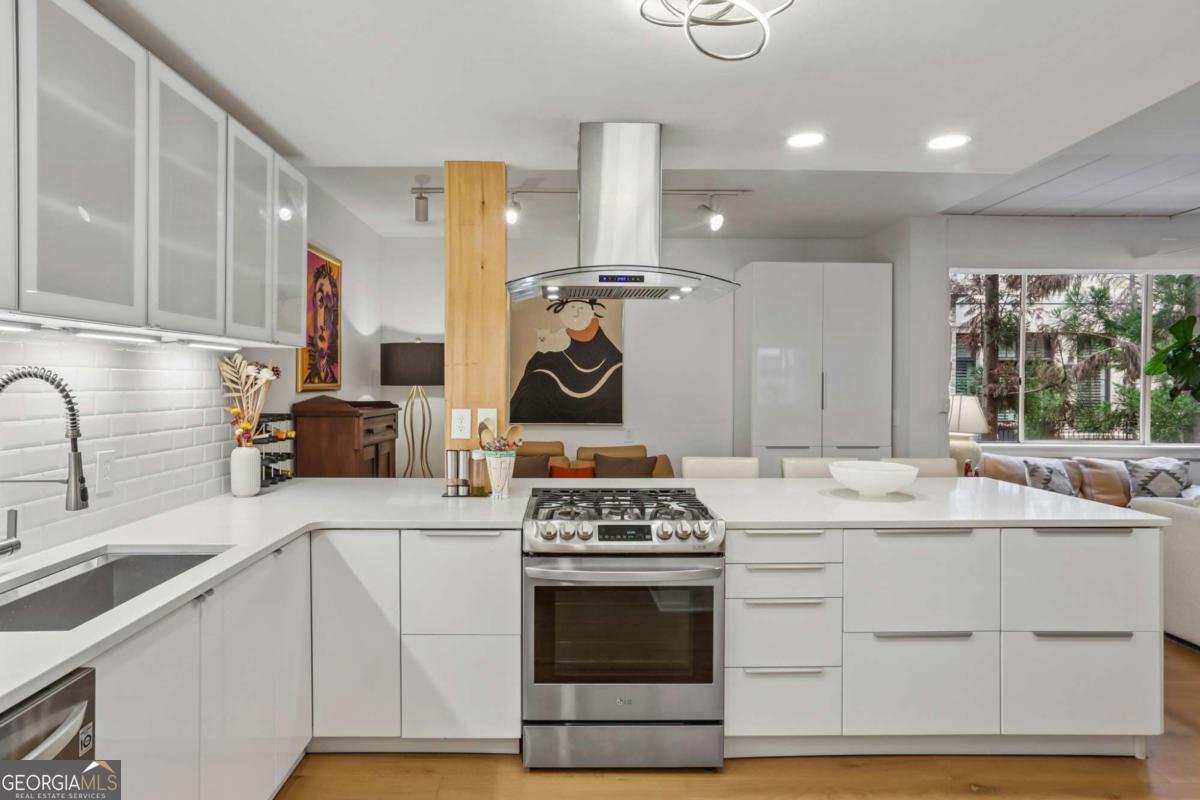 2632 Peachtree Road NW # 302B