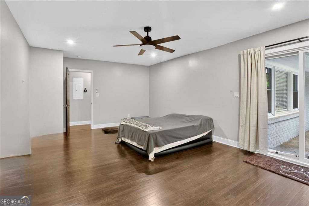 2123 Juanita Street Property Photo 16