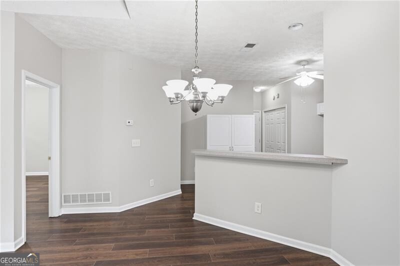 3703 Villa Springs Circle Property Photo 8