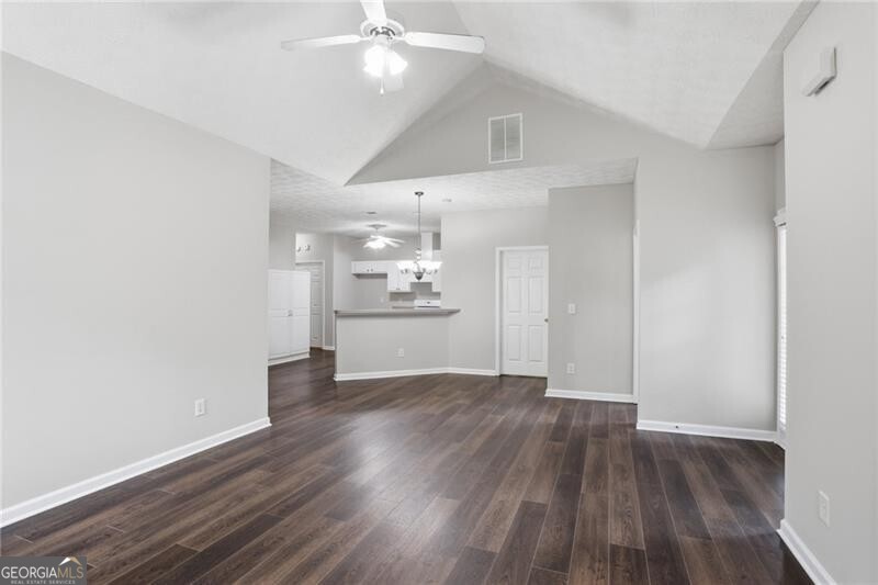 3703 Villa Springs Circle Property Photo 9