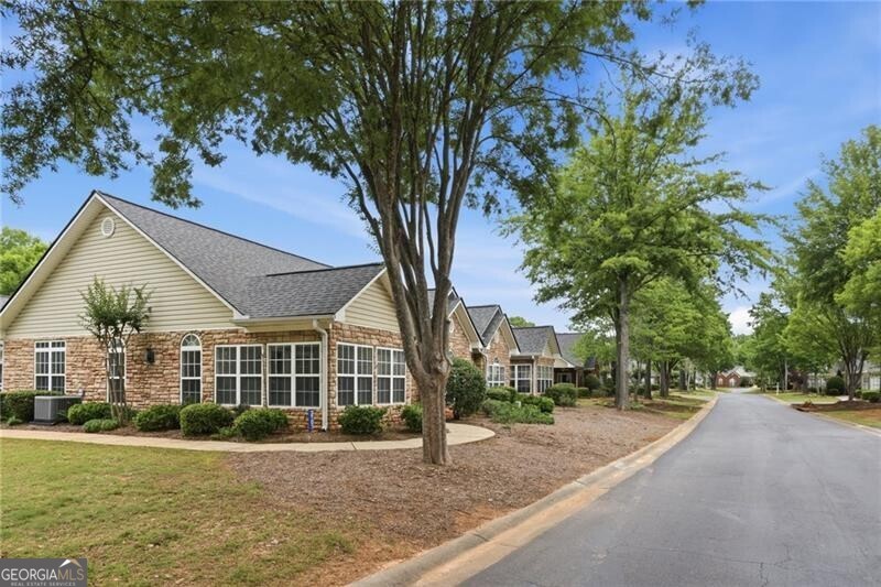3703 Villa Springs Circle Property Photo 23