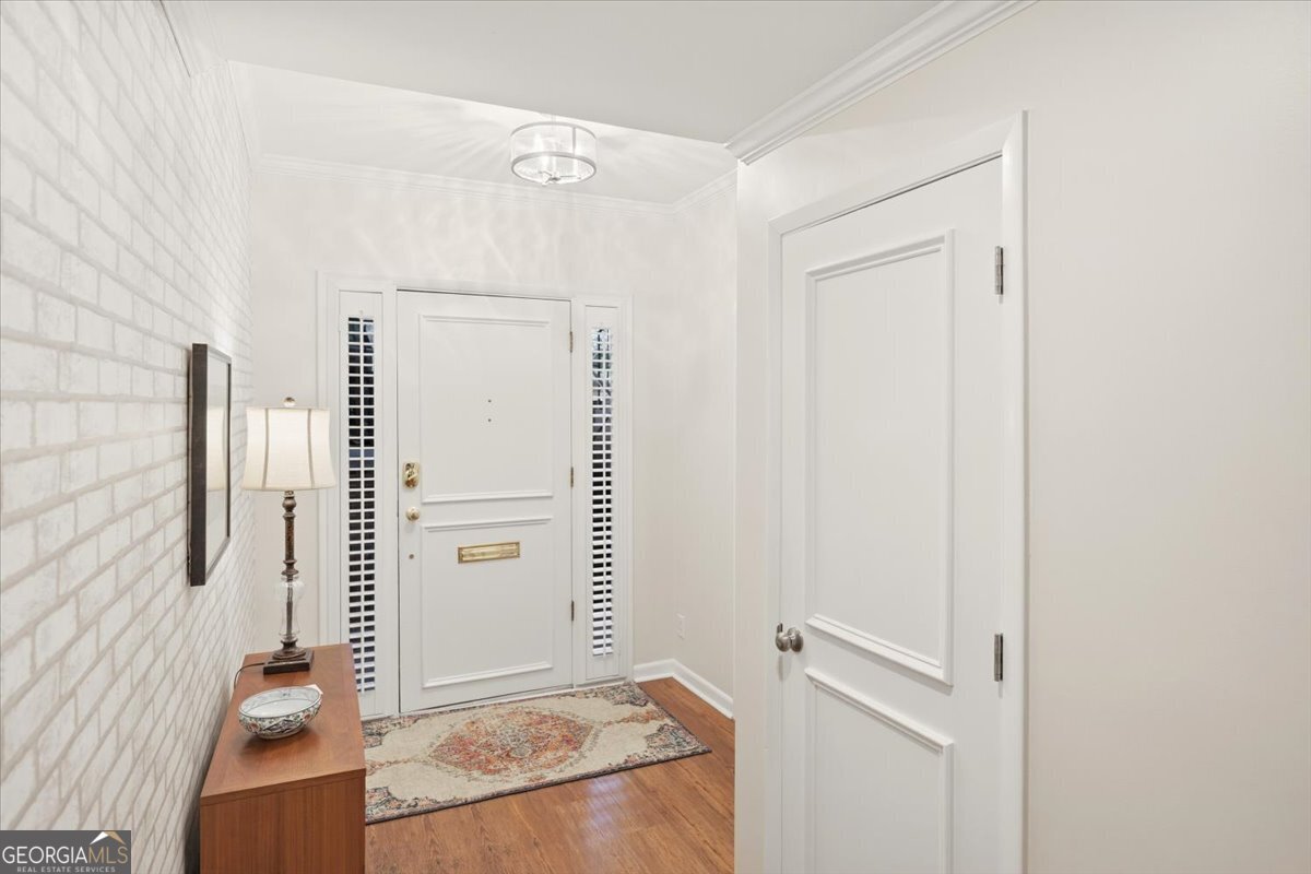 4909 Rivoli Drive # C Property Photo 4