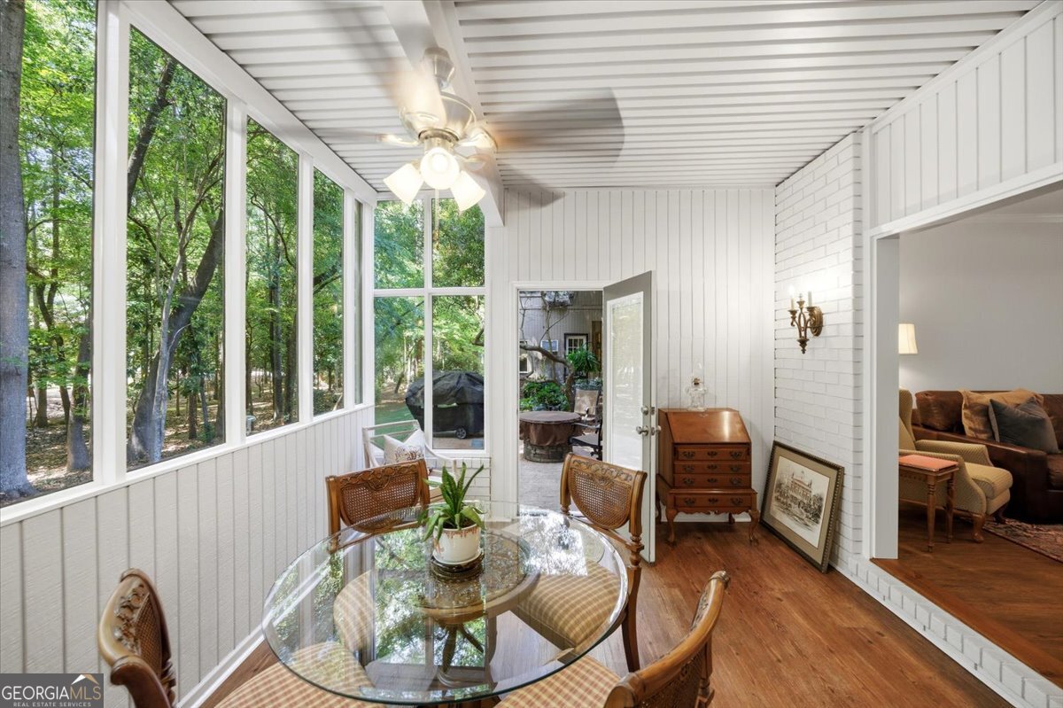 4909 Rivoli Drive # C Property Photo 12
