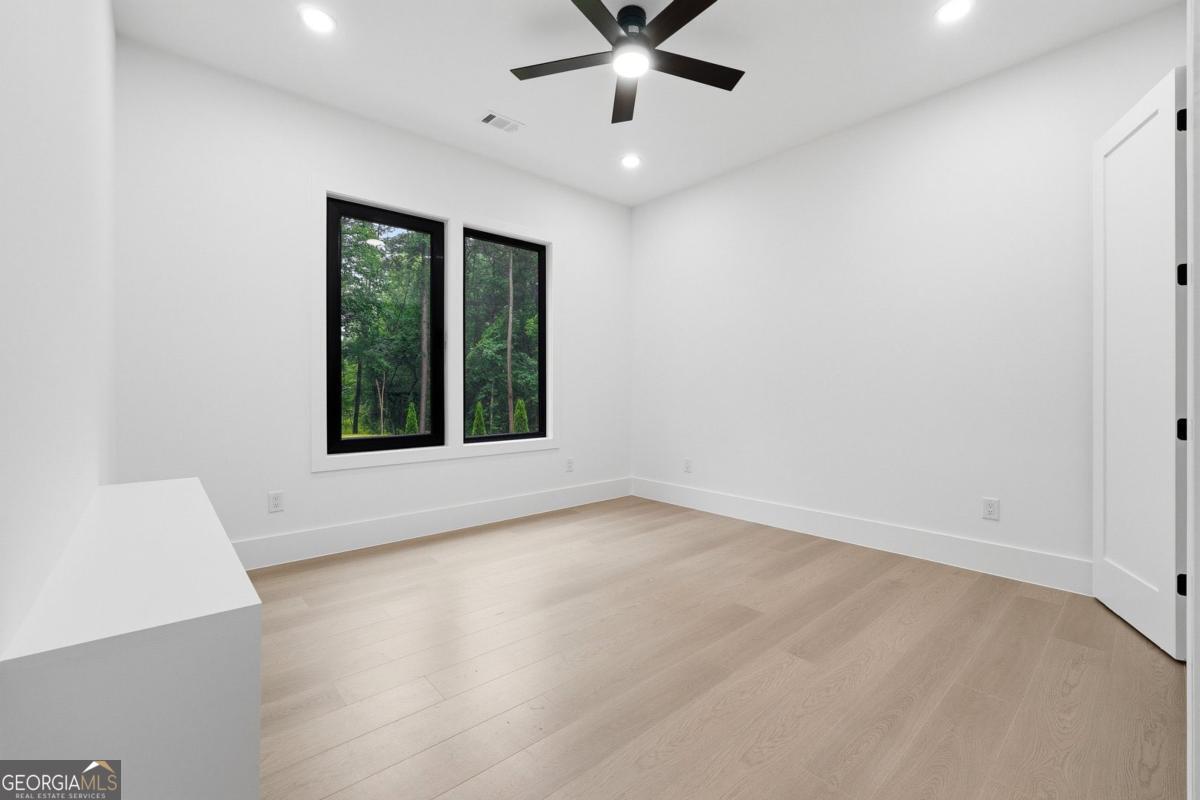 1563 Whitley Road Property Photo 22