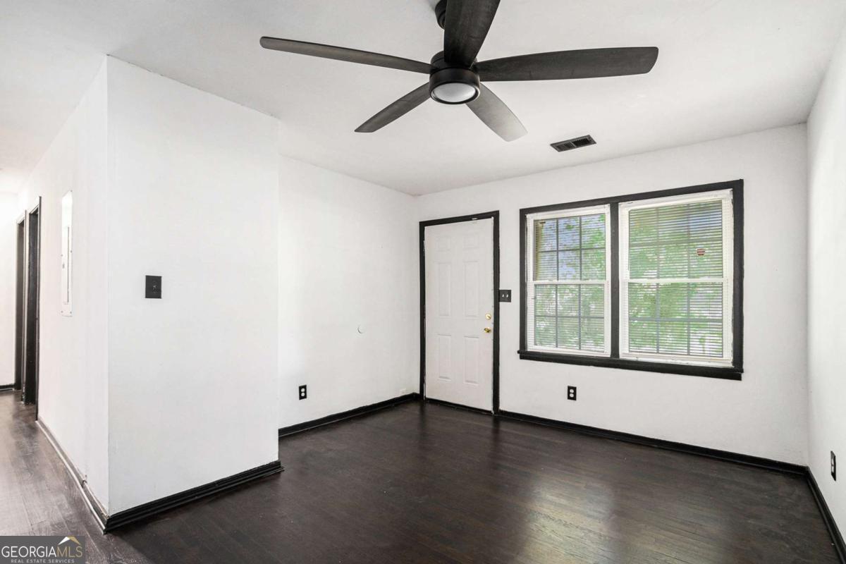 836 Bolton Road Property Photo 4