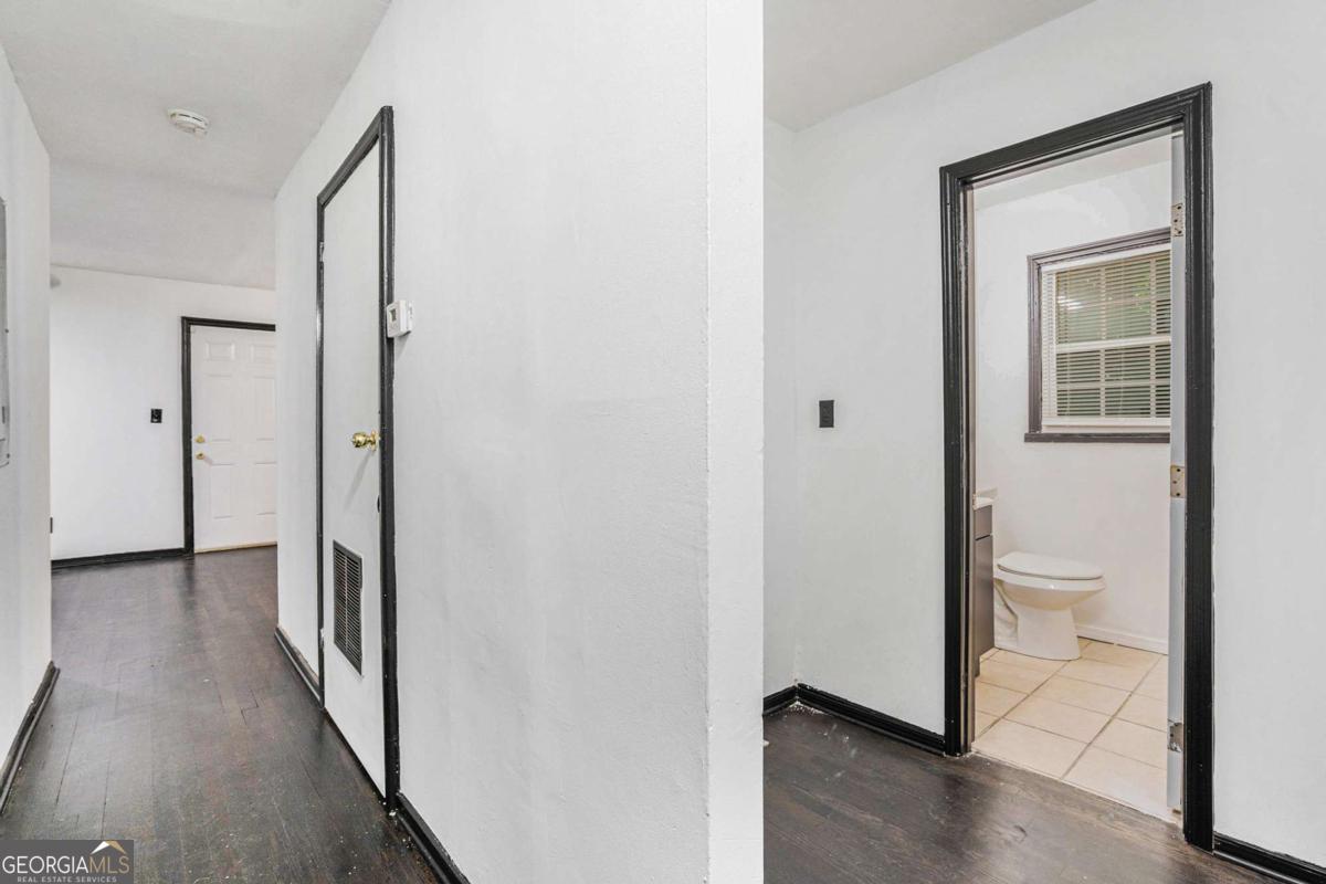 836 Bolton Road Property Photo 13
