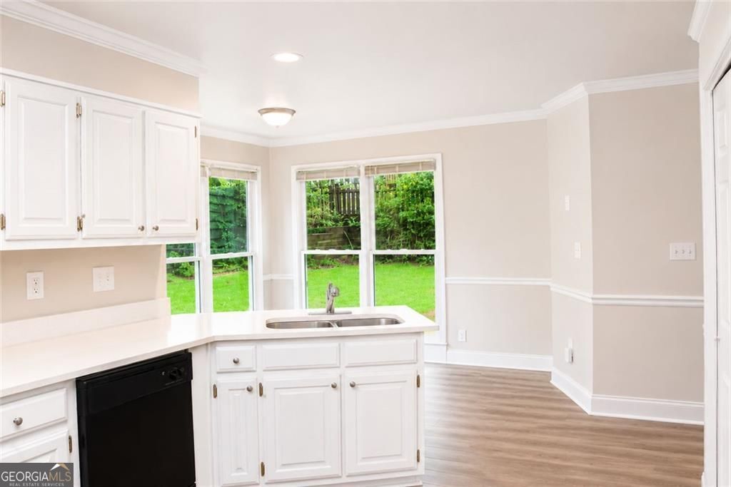 3501 Eastpines Way Property Photo 17