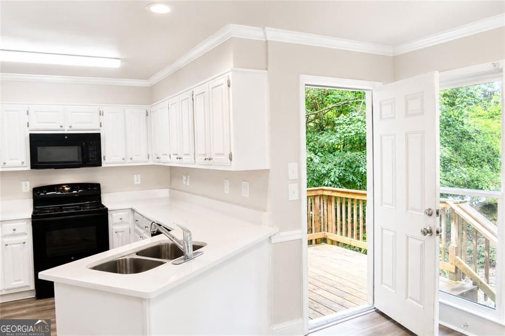 3501 Eastpines Way Property Photo 21