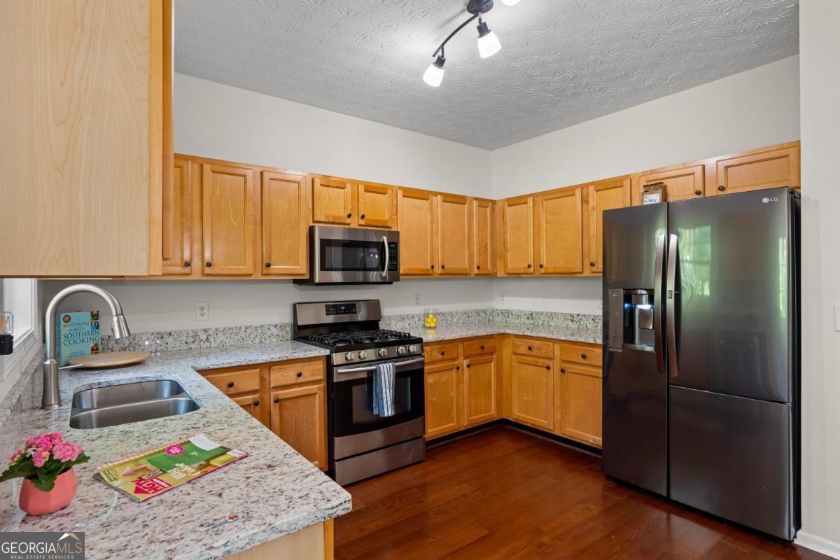 305 Penfield Circle Property Photo 8