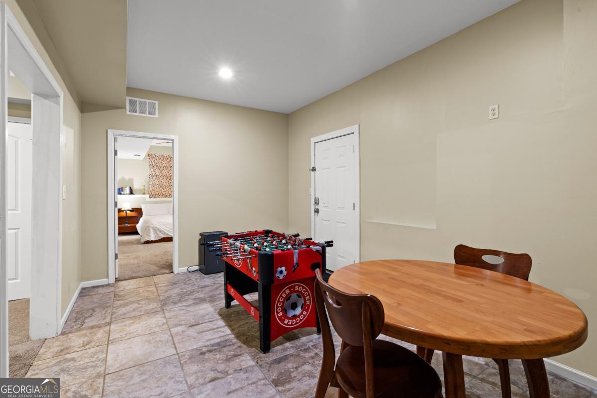 305 Penfield Circle Property Photo 32