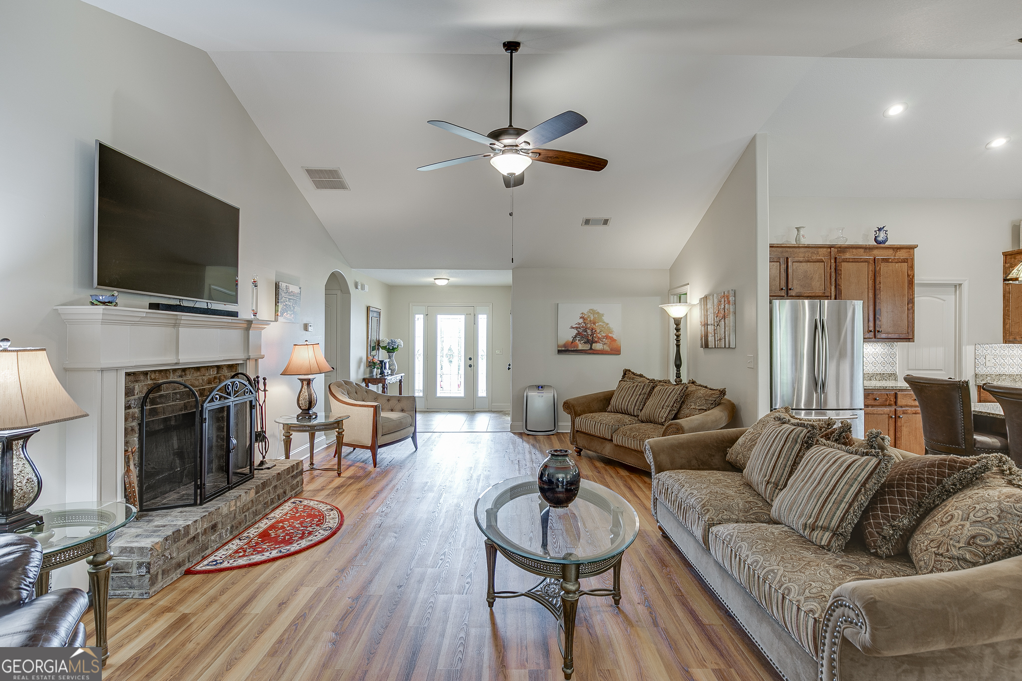 810 Brandon Drive Property Photo 6