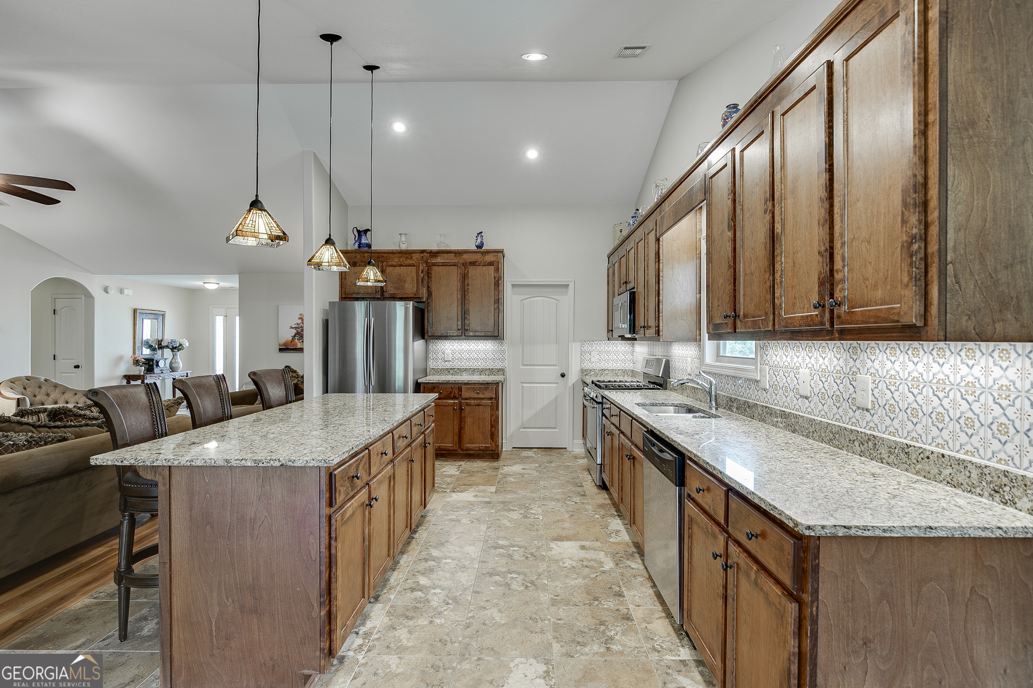 810 Brandon Drive Property Photo 11