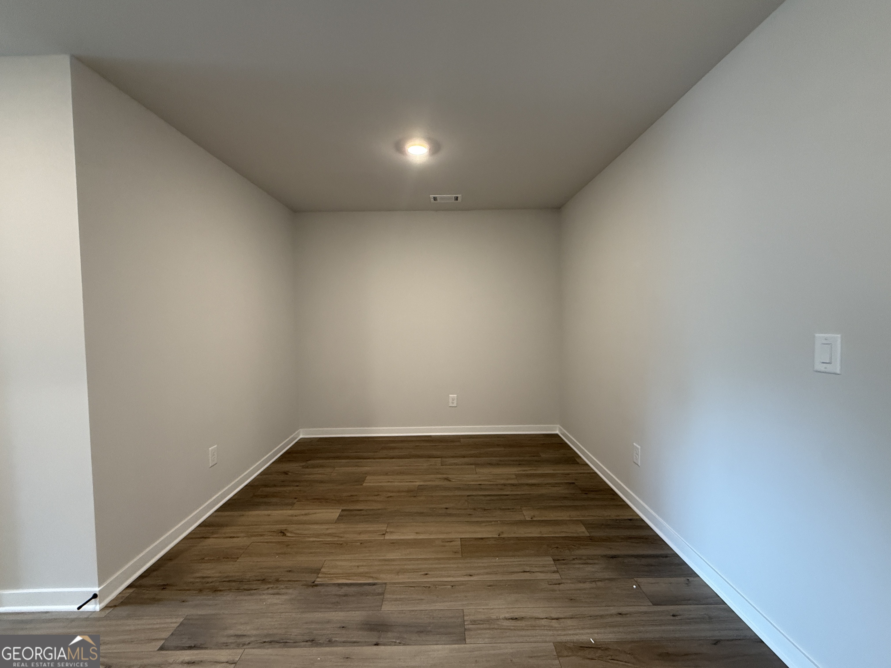 321 Brook Landing Circle Property Photo 16