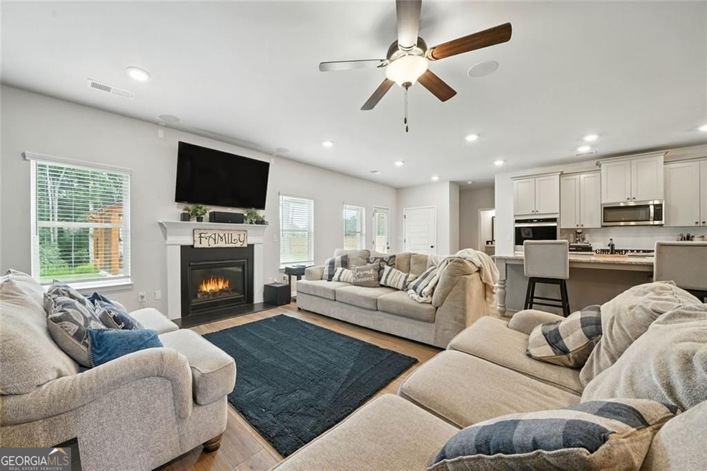 167 Classica Drive Property Photo 12