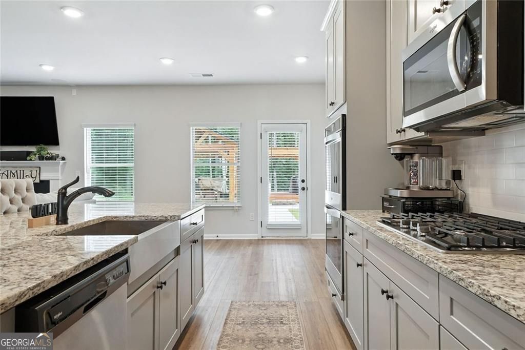 167 Classica Drive Property Photo 18