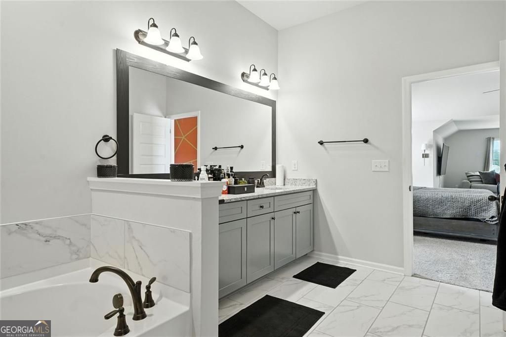 167 Classica Drive Property Photo 27