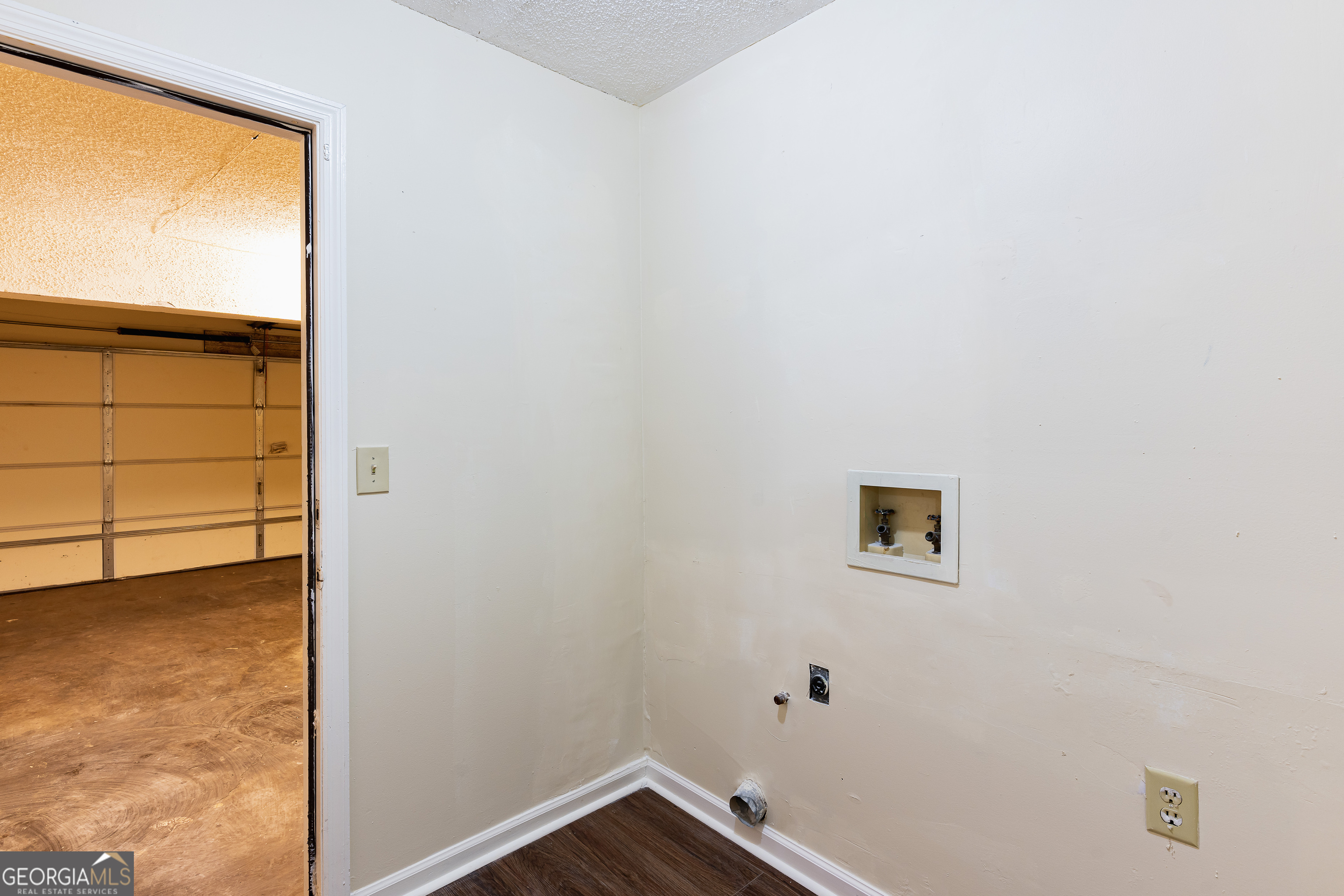 3821 Rex Mill Square Property Photo 8