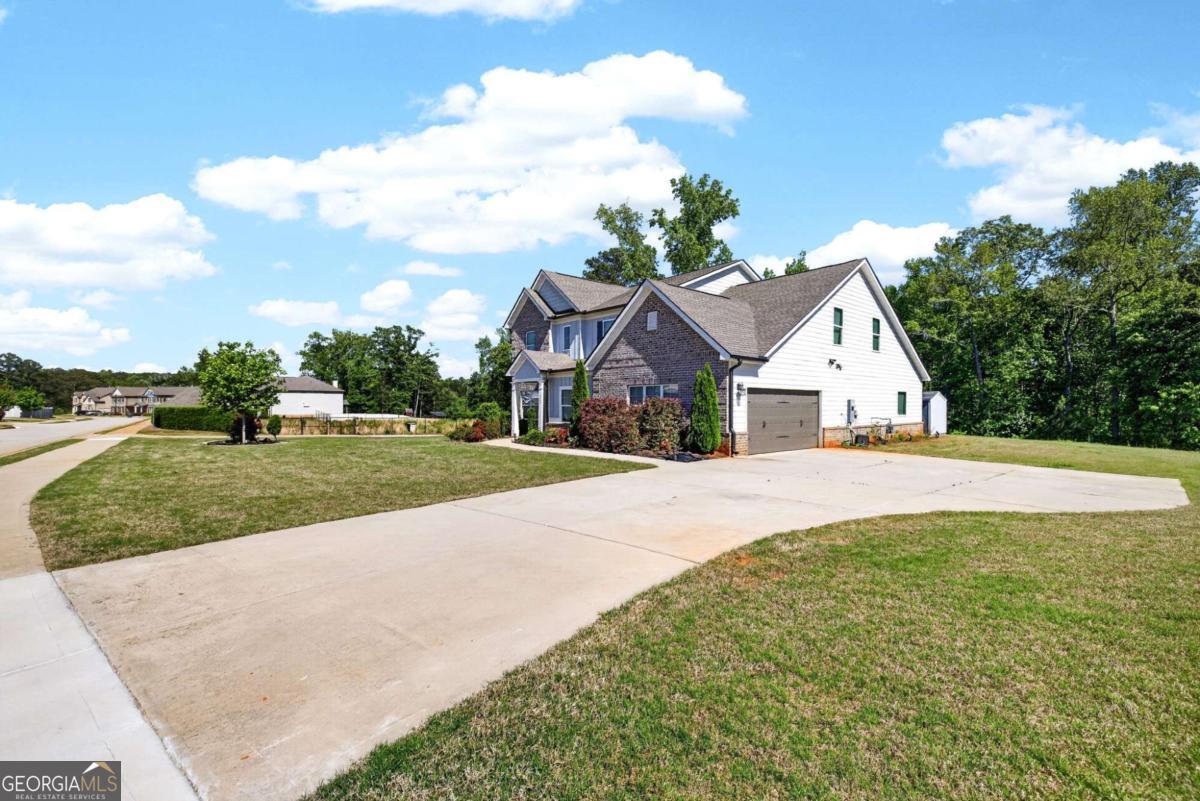 220 Seth Terrace Property Photo 2