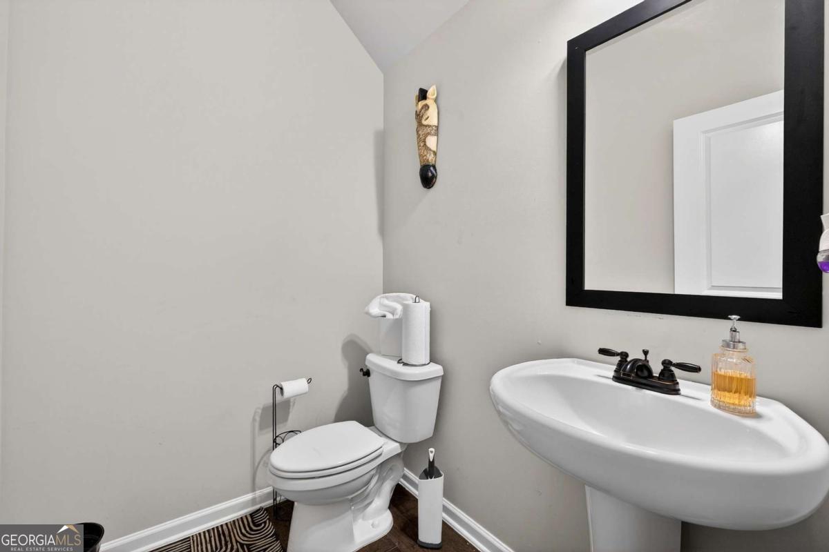 220 Seth Terrace Property Photo 16