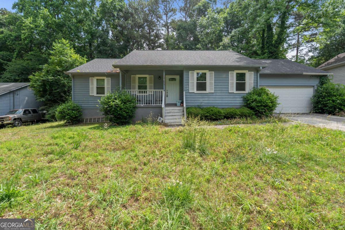 243 Lakeview Drive Property Photo 1