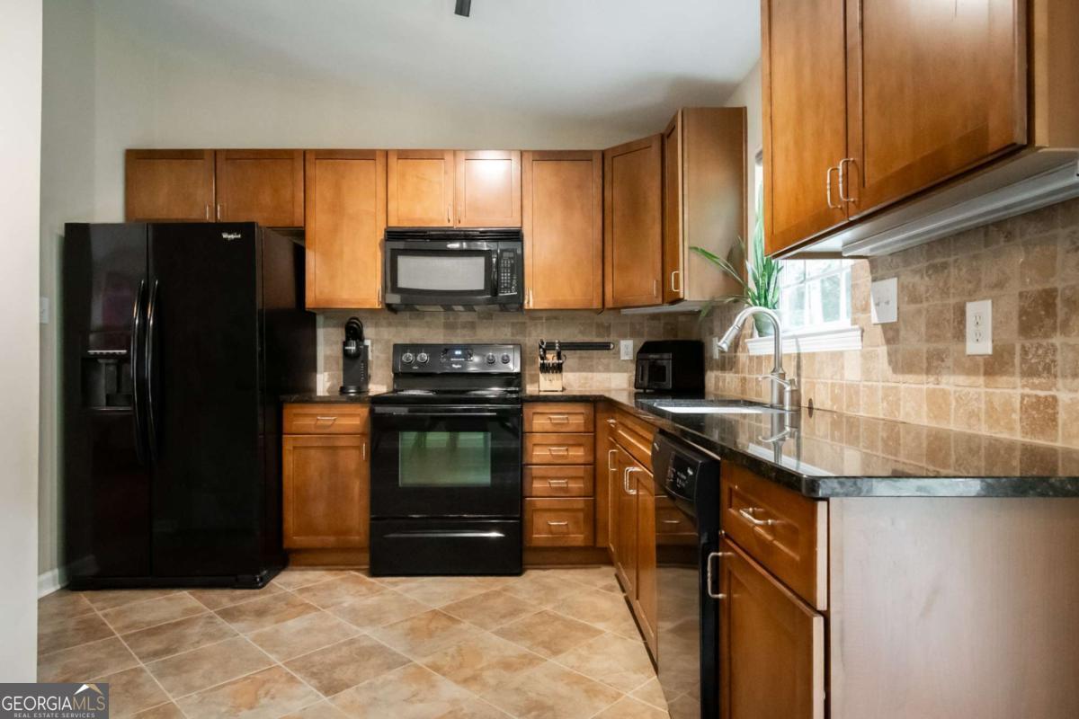 280 Twin Creek Shores Property Photo 14