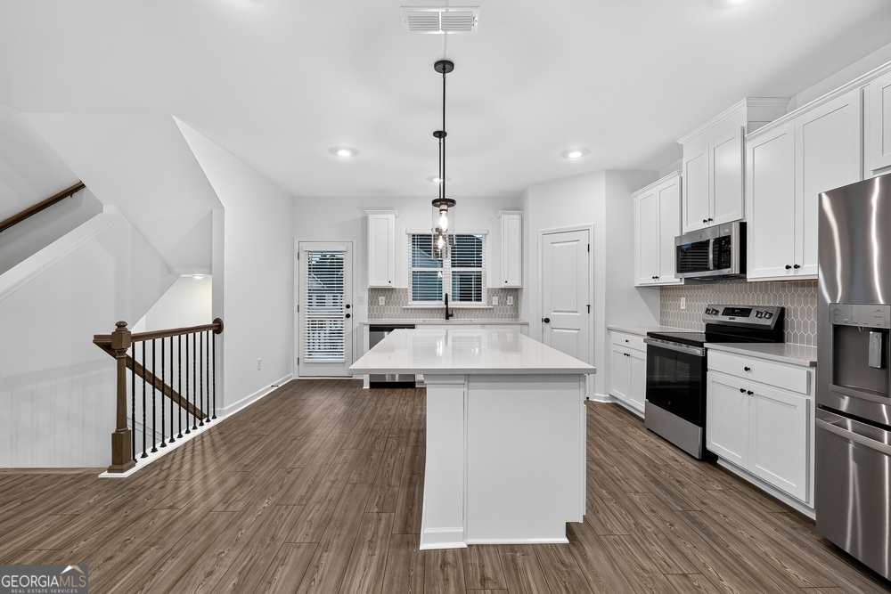 502 Provence Gate Lane Property Photo 6