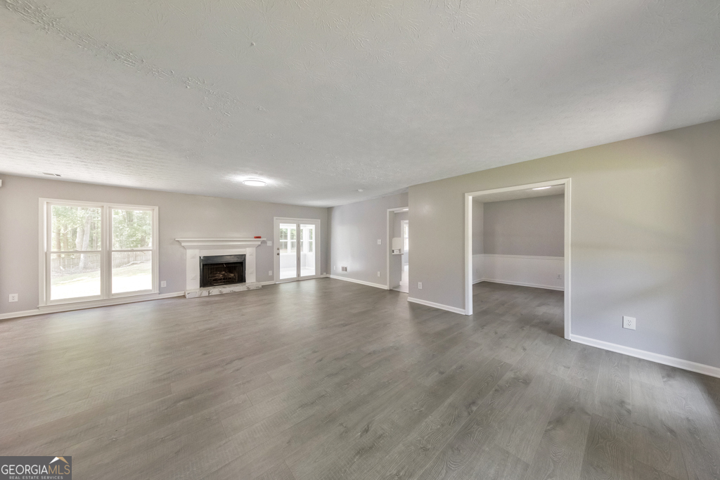 3371 Westover Way Se Property Photo 12