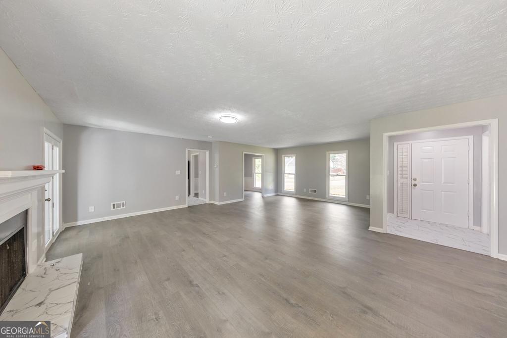 3371 Westover Way Se Property Photo 13