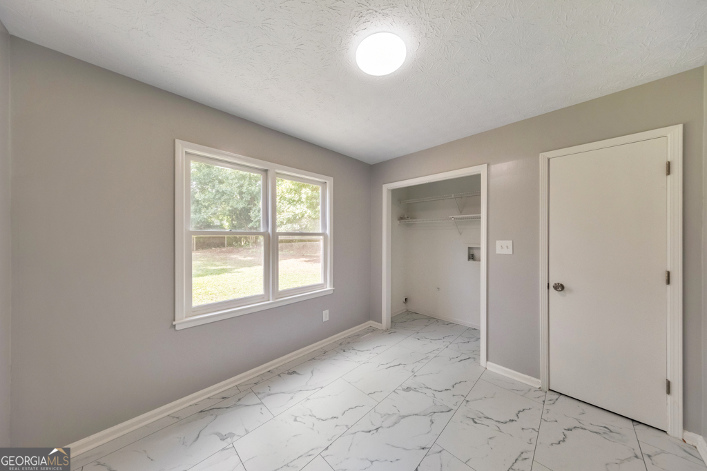 3371 Westover Way Se Property Photo 20