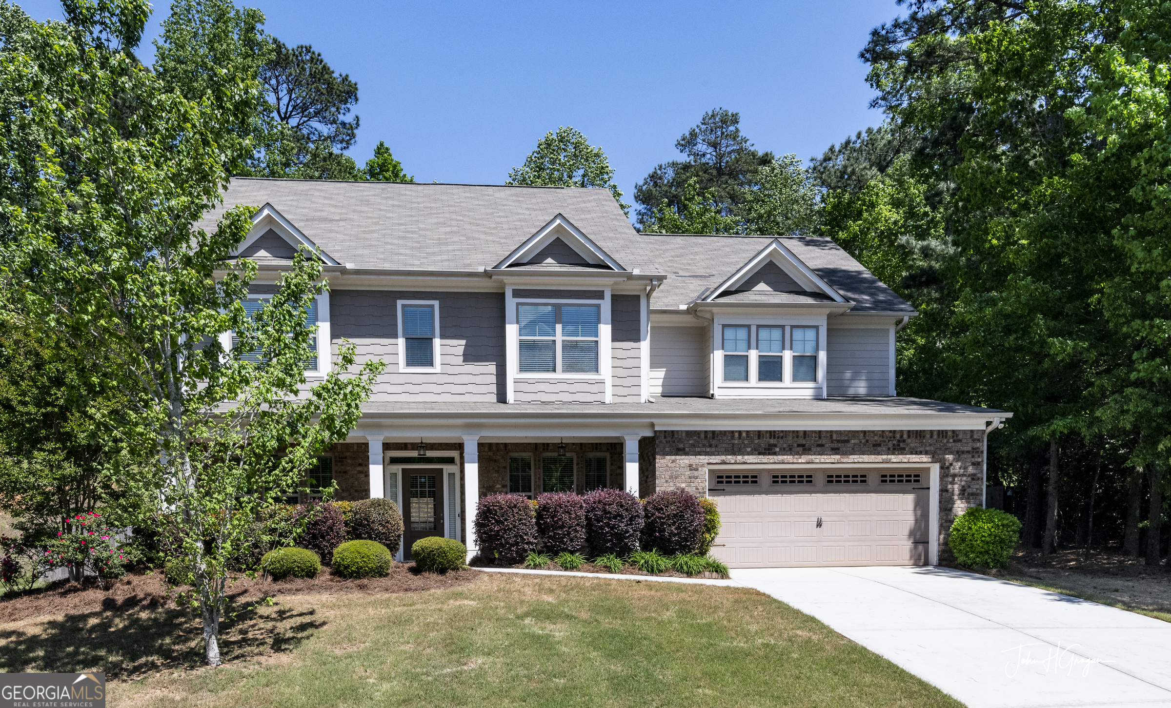 5645 Pleasant Woods Drive Property Photo 1