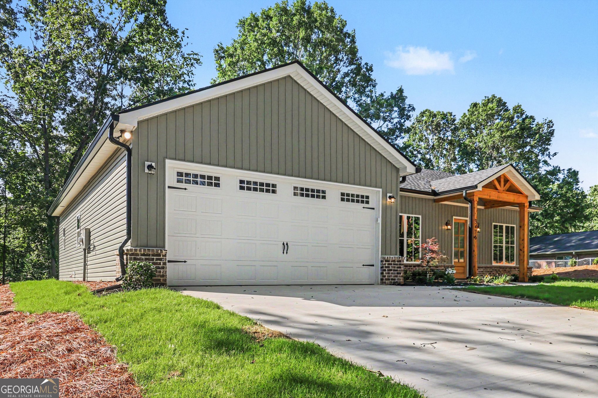 3476 Mill Stone Drive Property Photo 3