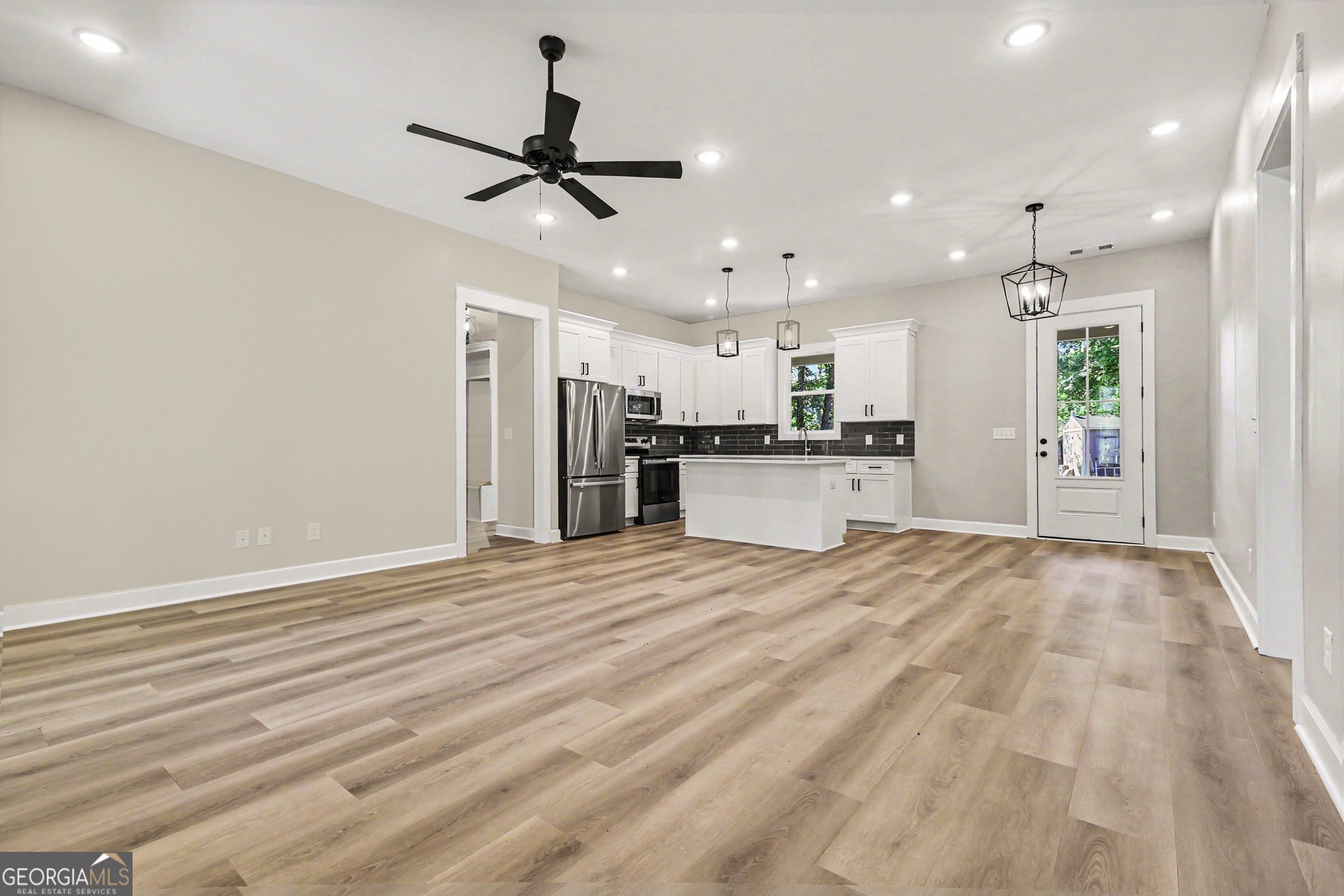 3476 Mill Stone Drive Property Photo 8