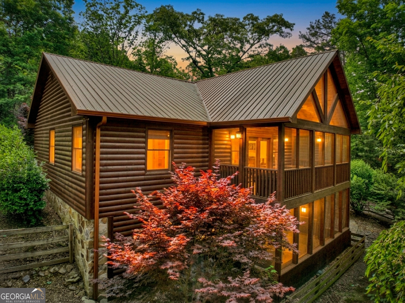 141 Gallery Court Property Photo 1
