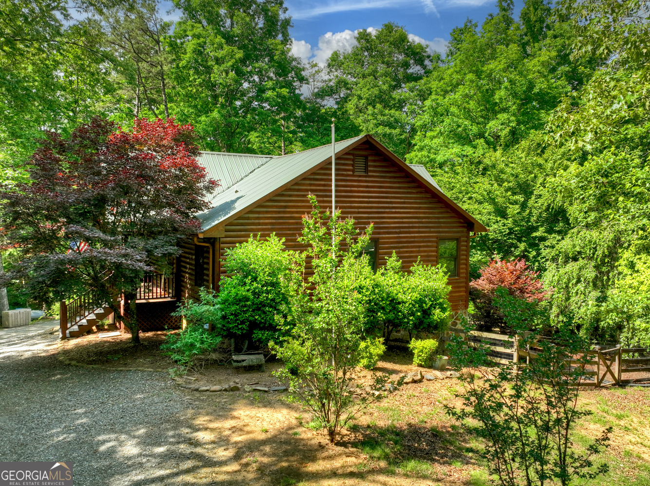 141 Gallery Court Property Photo 5