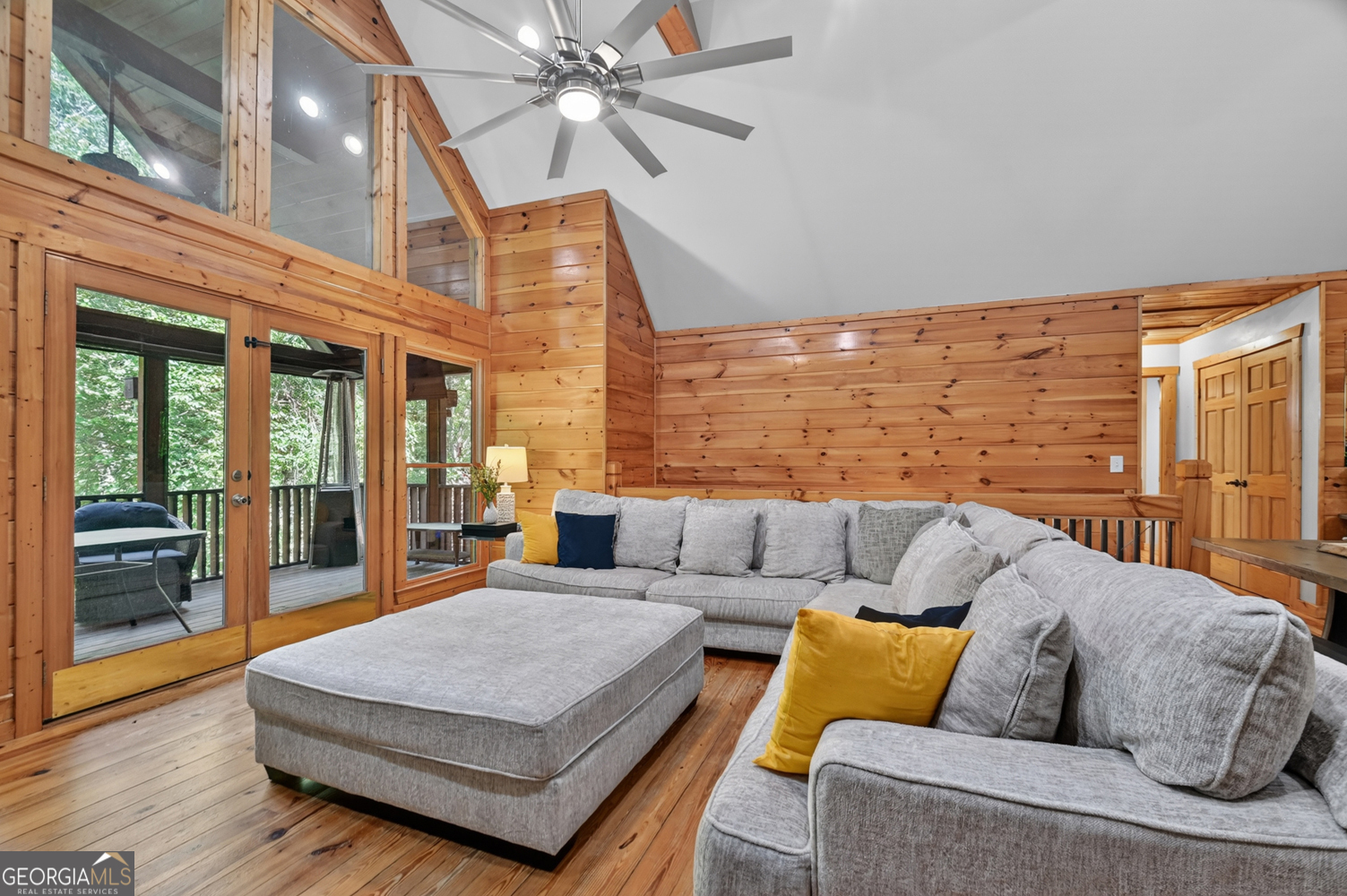141 Gallery Court Property Photo 9