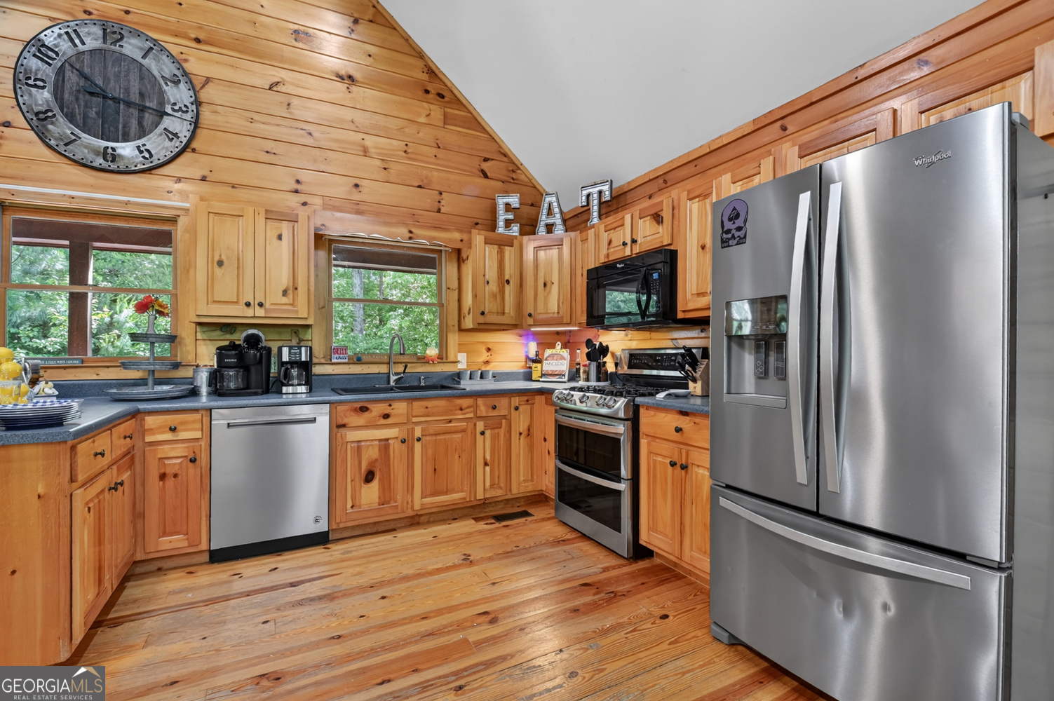 141 Gallery Court Property Photo 16
