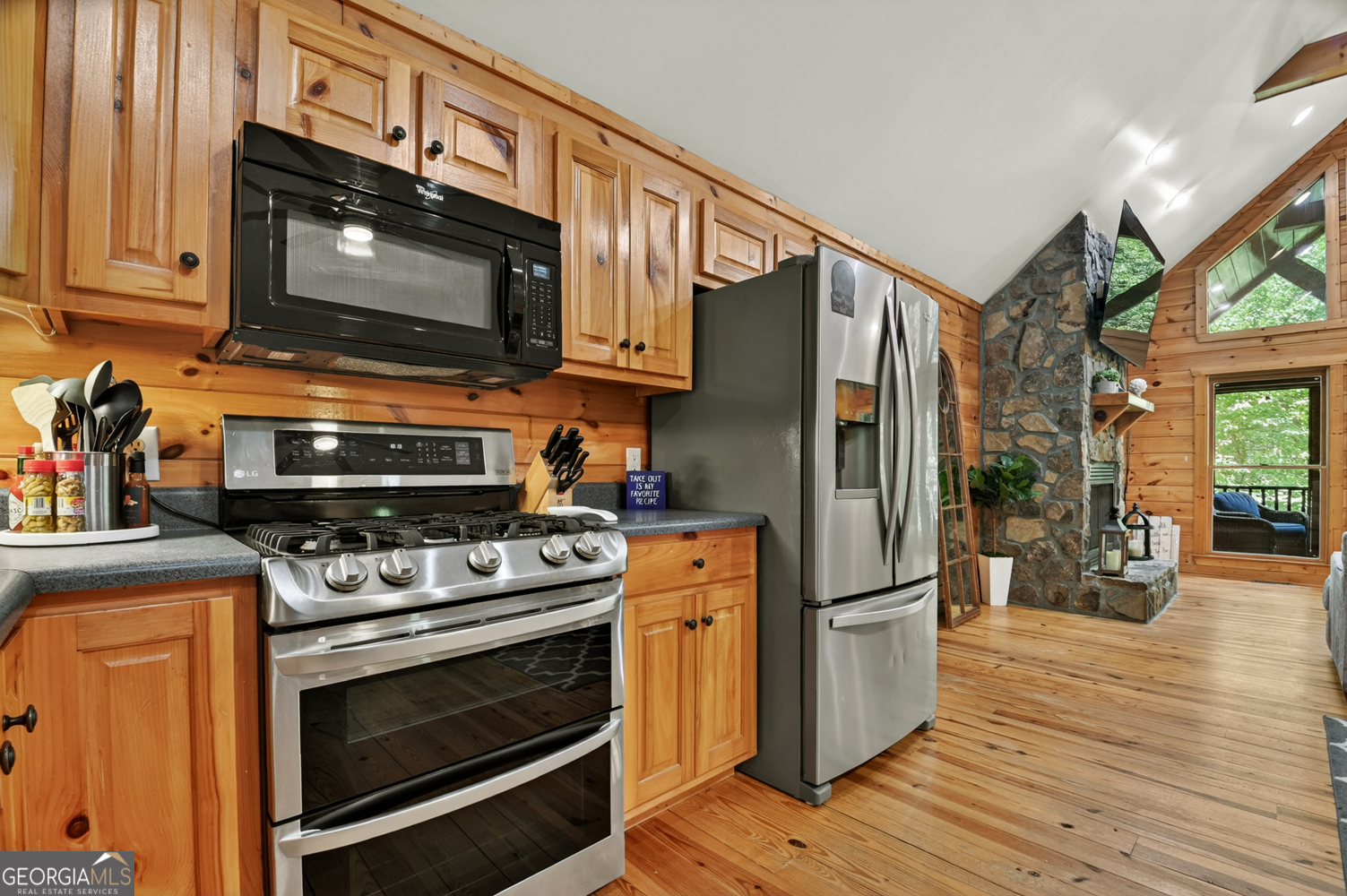 141 Gallery Court Property Photo 18