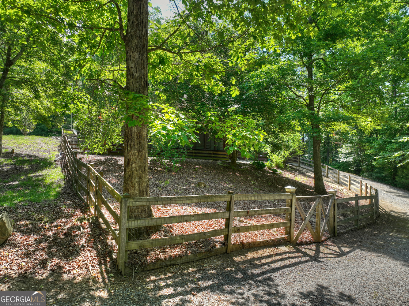141 Gallery Court Property Photo 52