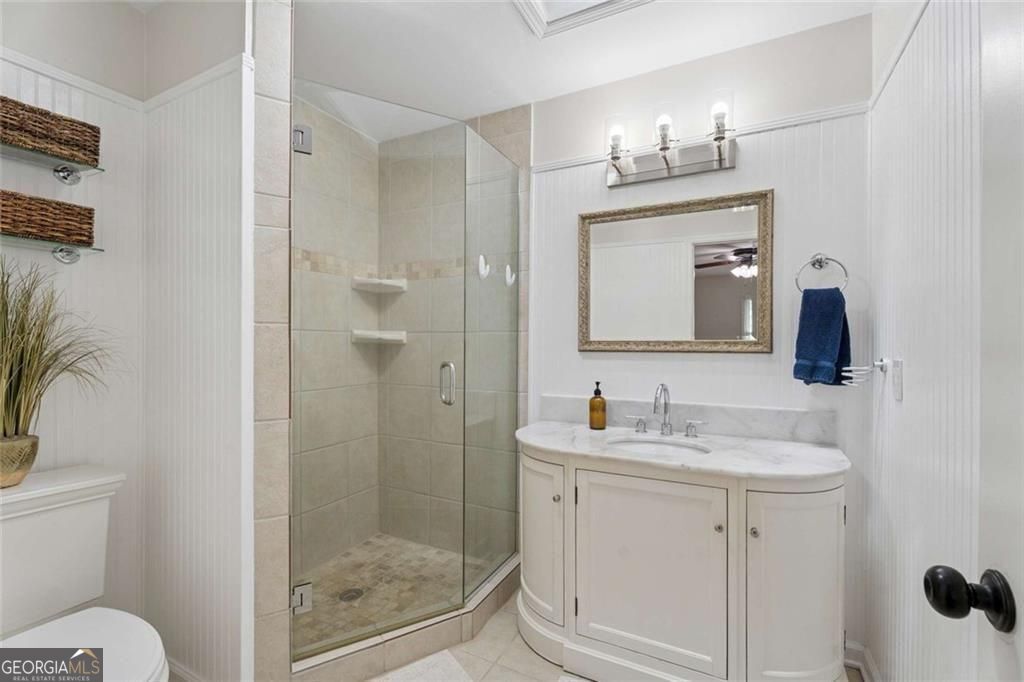 2112 Rockland Court Property Photo 24