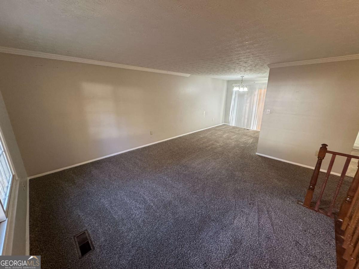 1882 Corduroy Court Property Photo 3