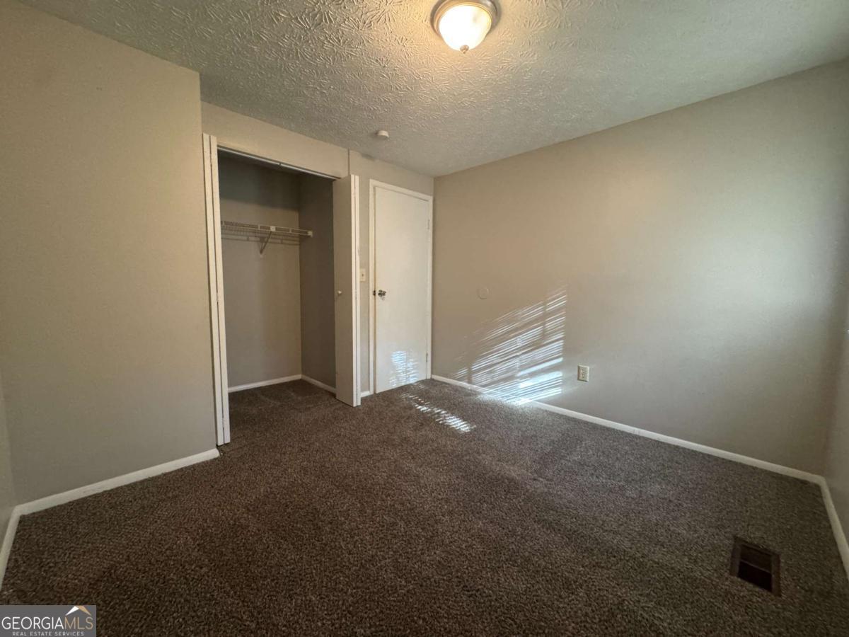 1882 Corduroy Court Property Photo 16