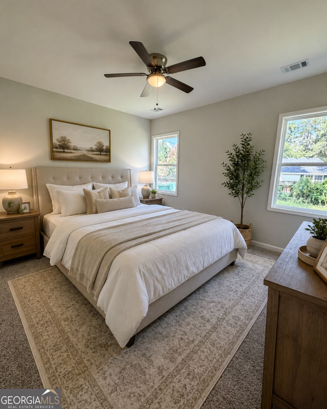 14 Lake Shore Loop Property Photo 4