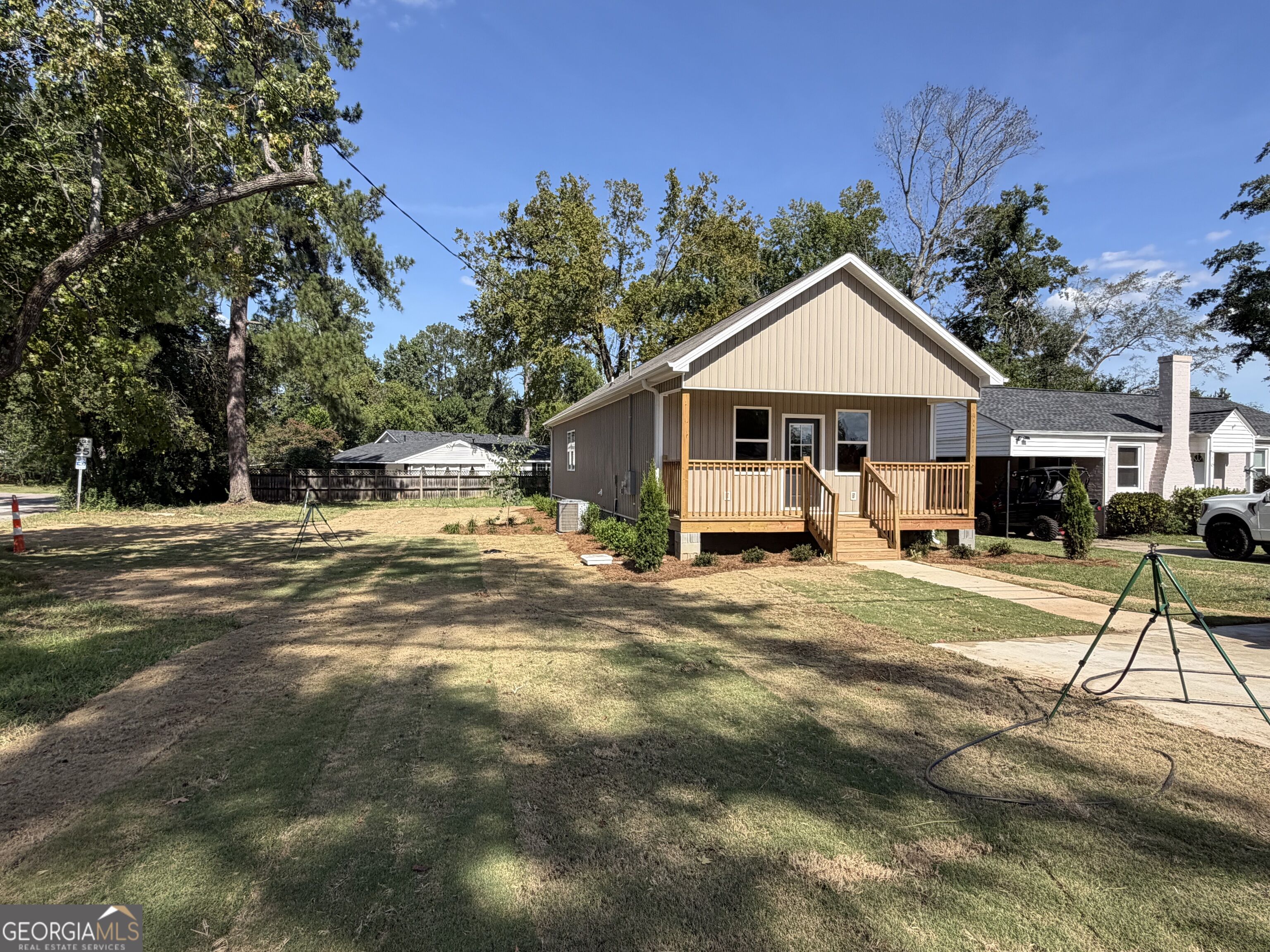 14 Lake Shore Loop Property Photo 15