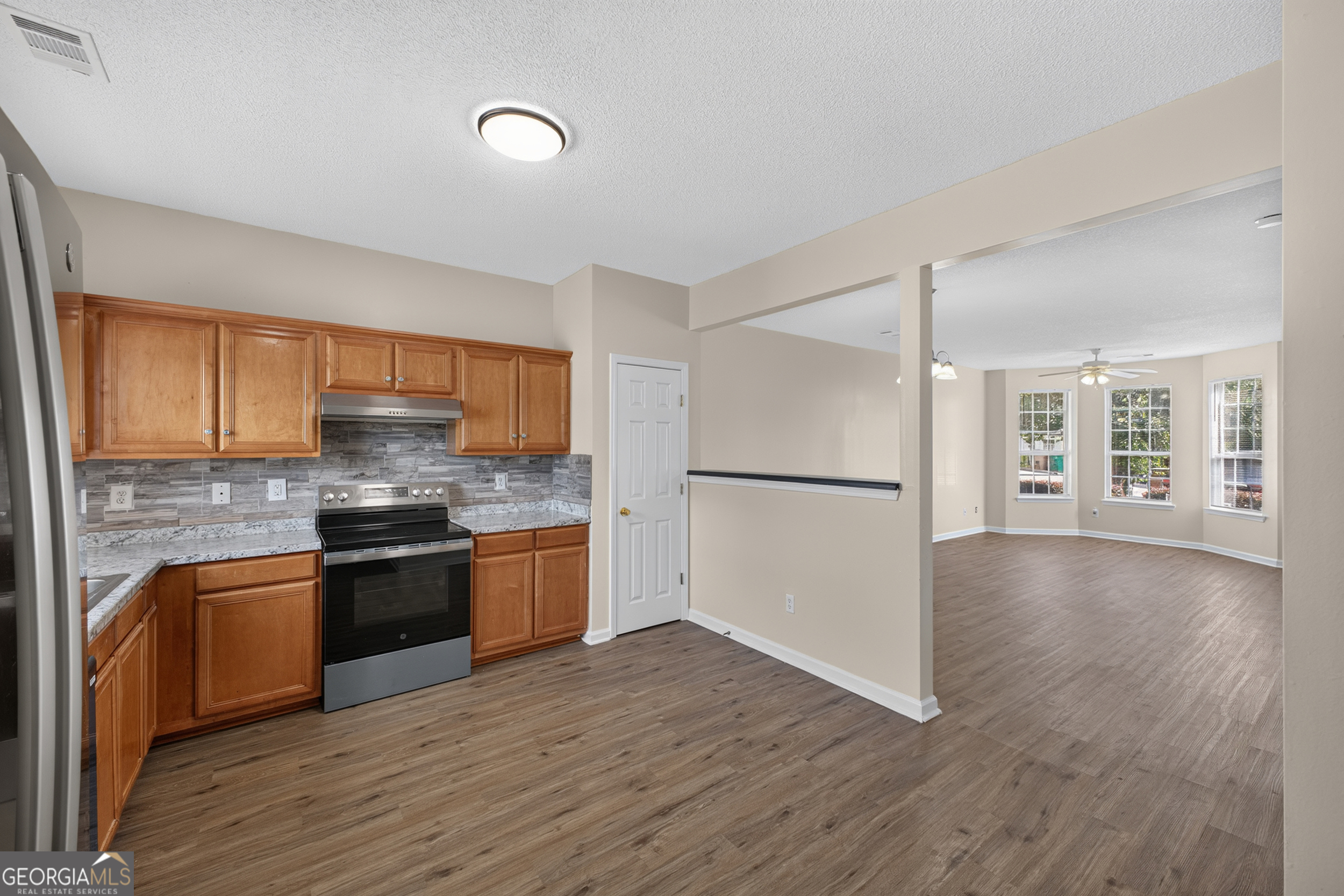 1471 Riverrock Trail Property Photo 7