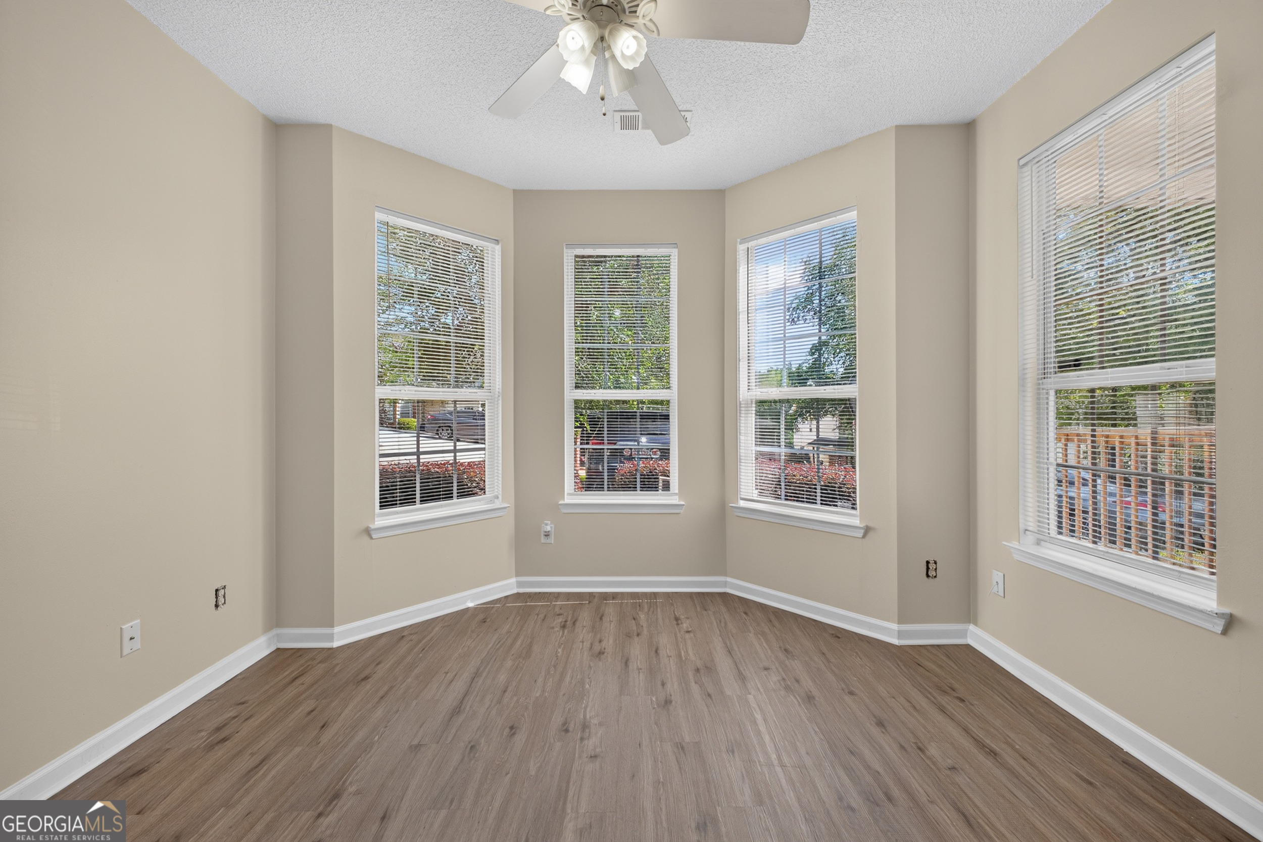 1471 Riverrock Trail Property Photo 10