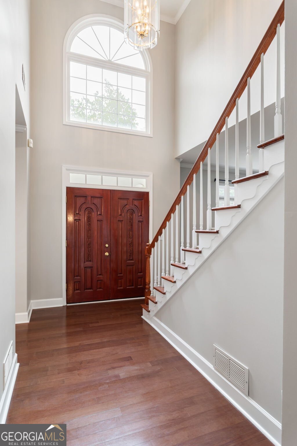 1841 Lake Cove Drive Sw Property Photo 4